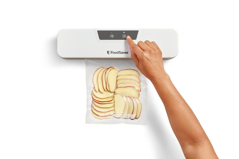 Steps to freeze apples using a vacuum sealer